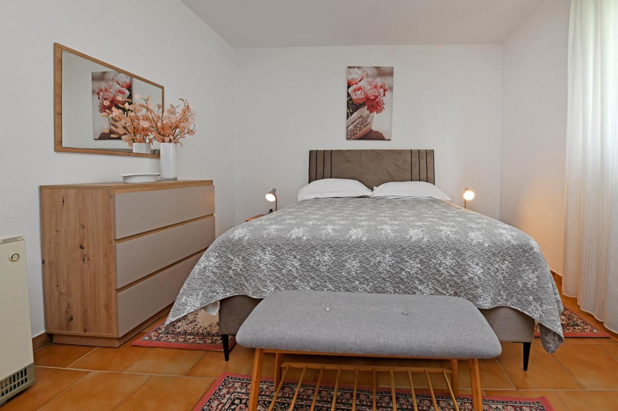 Apartment Slavica Vrvari Poreč Cameră foto